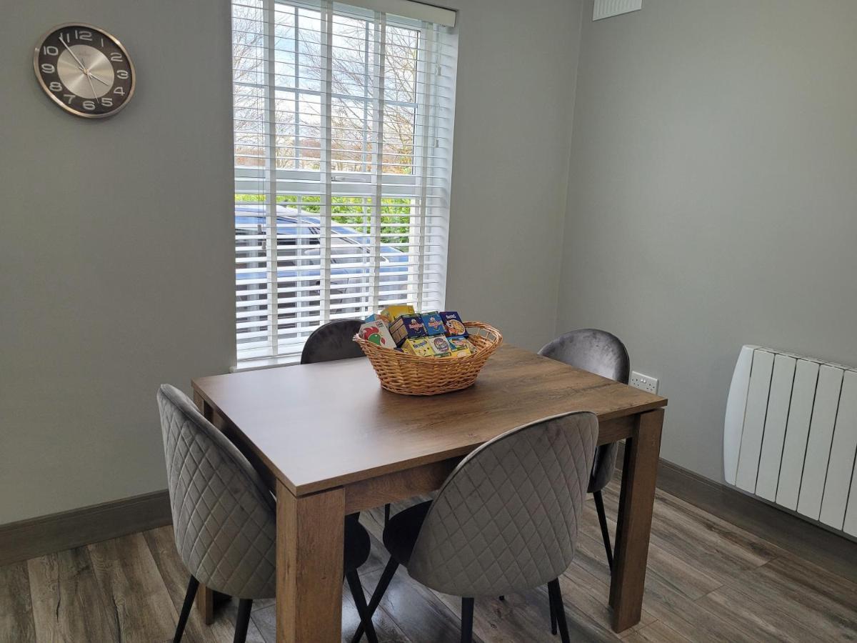 Horseleap Bnb Moate Buitenkant foto